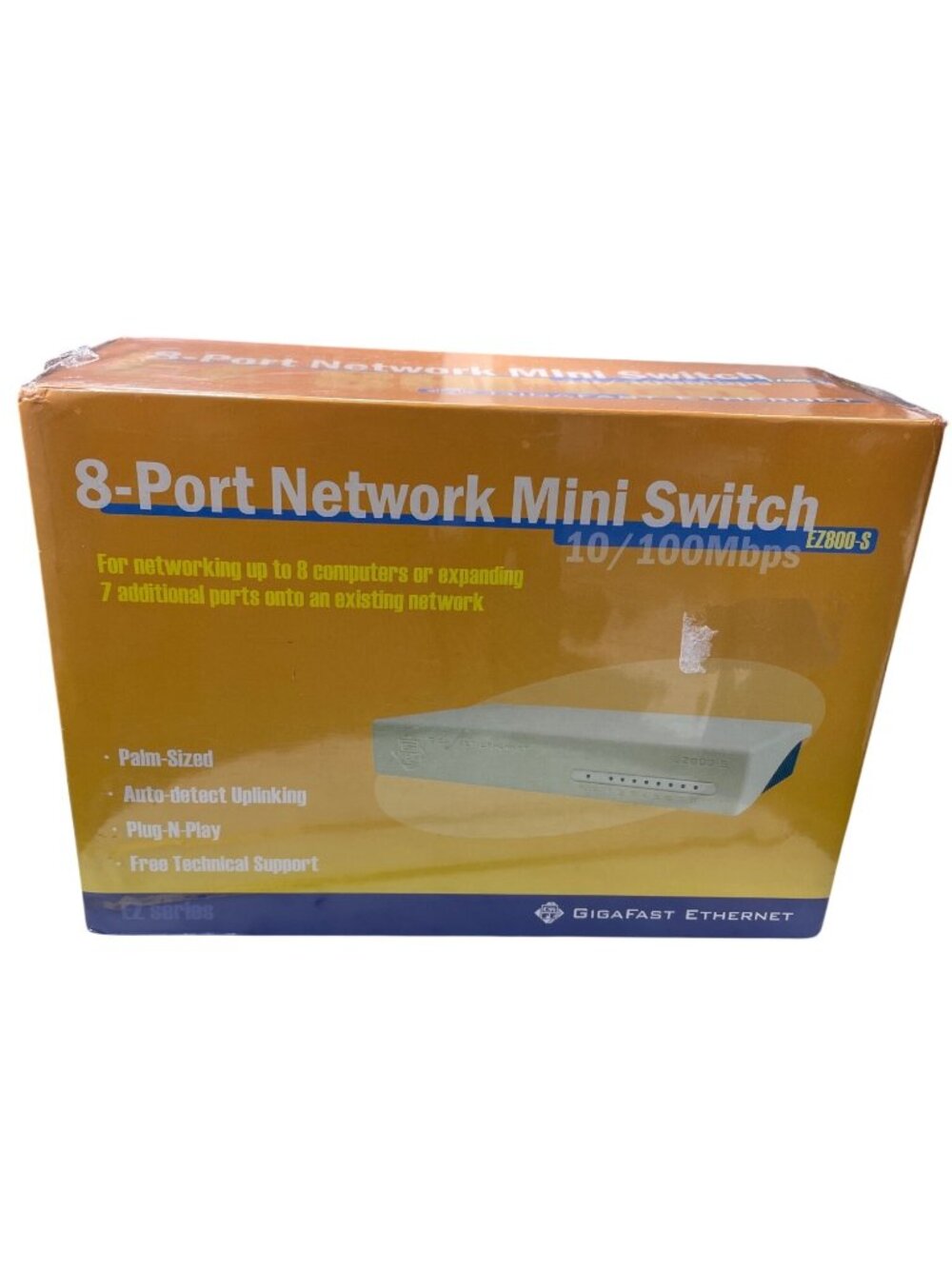 GigaFast EZ 800 S8 port 10/100 ethernet network mini switch new sealed SKU 10803